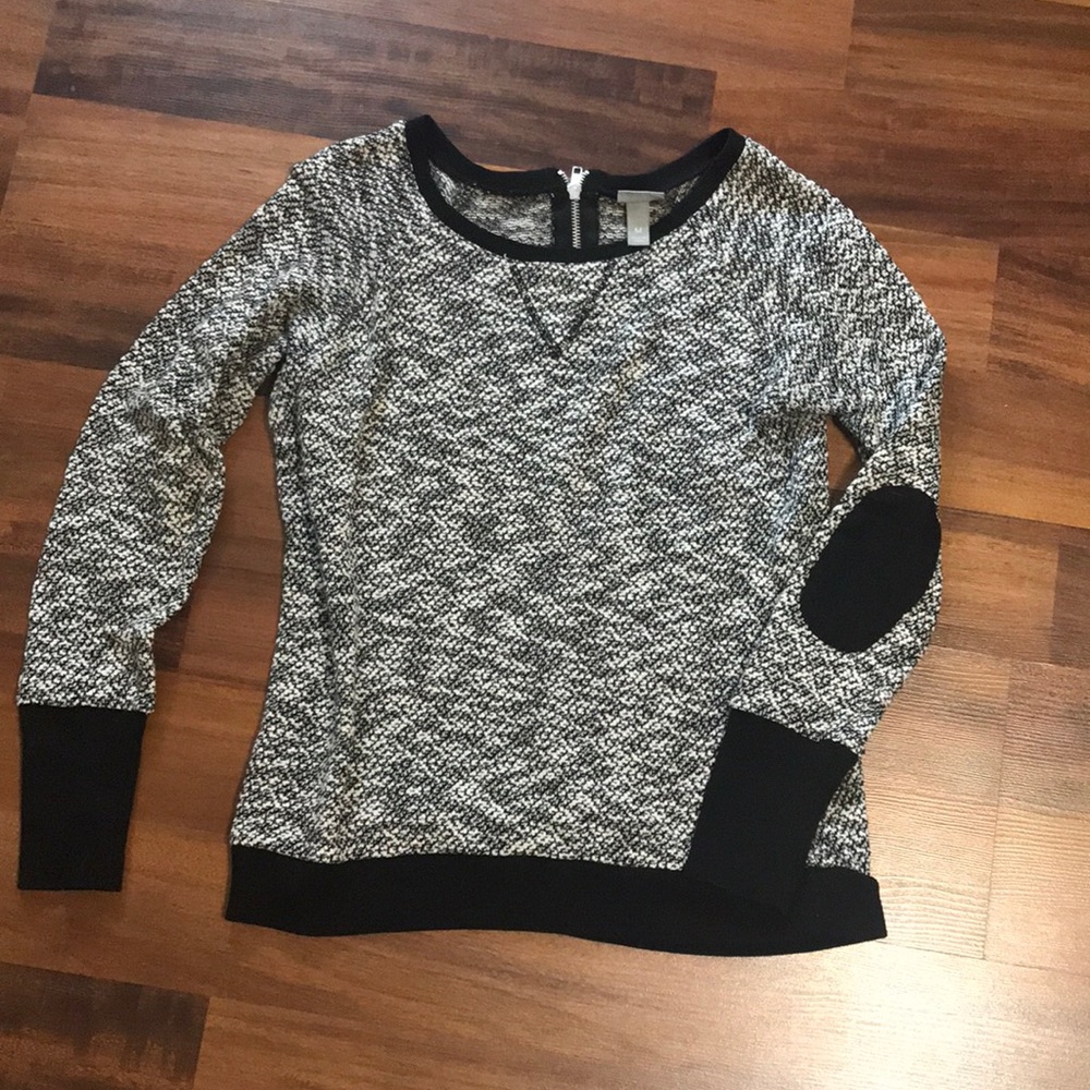 Black and white sweater! Worn once!